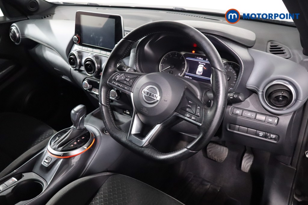 Nissan Juke N-Connecta Automatic Petrol SUV - Stock Number (1555254) - 20th supplementary image