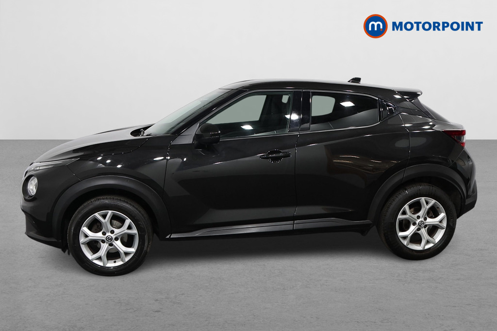 Nissan Juke N-Connecta Automatic Petrol SUV - Stock Number (1555254) - Passenger side