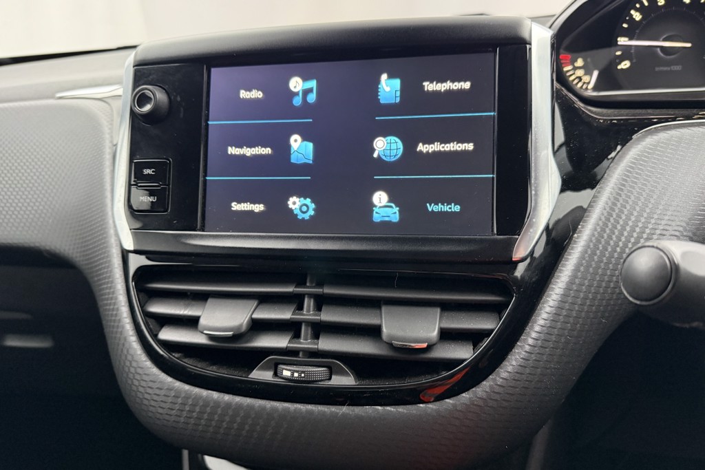 Peugeot 208 Tech Edition Manual Petrol Hatchback - Stock Number (1555722) - 7th supplementary image
