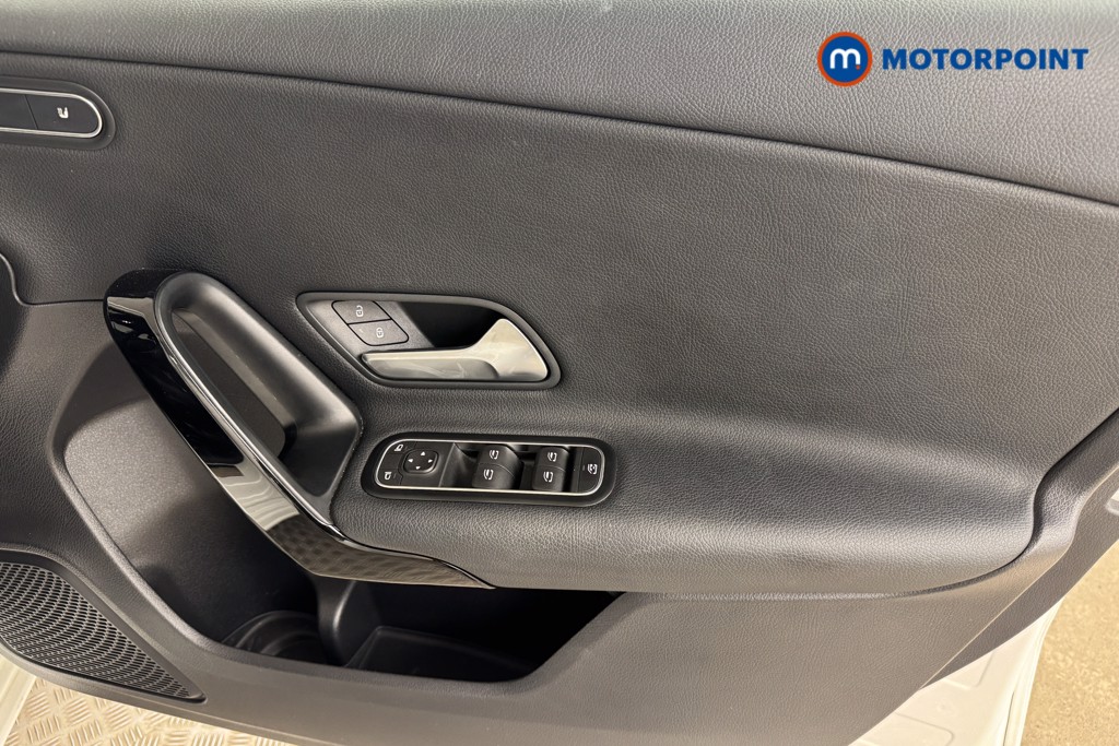 Mercedes-Benz A Class SE Automatic Petrol Hatchback - Stock Number (1556038) - 15th supplementary image