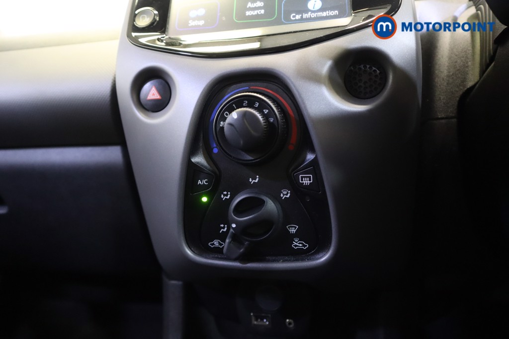 Peugeot 108 Active Manual Petrol Hatchback - Stock Number (1556233) - 14th supplementary image