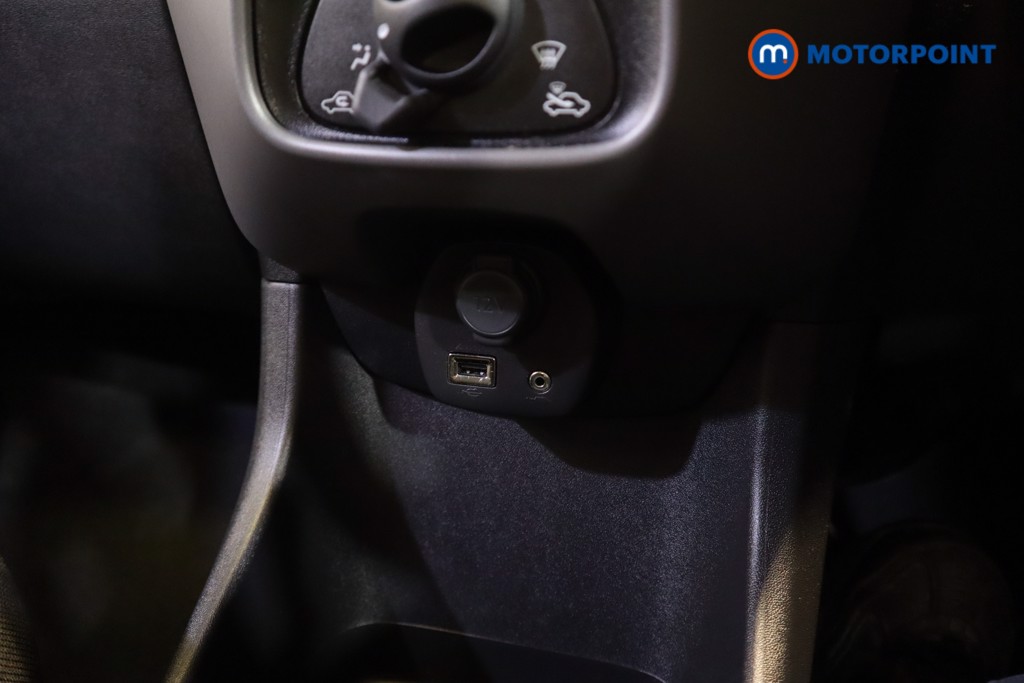 Peugeot 108 Active Manual Petrol Hatchback - Stock Number (1556233) - 15th supplementary image