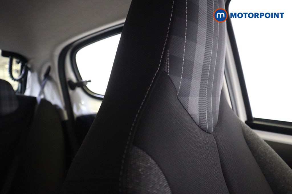 Peugeot 108 Active Manual Petrol Hatchback - Stock Number (1556233) - 18th supplementary image
