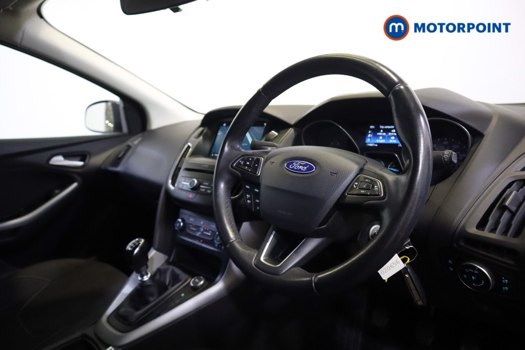 Ford Focus Zetec Edition Manual Petrol Hatchback - Stock Number (1556451) - 1st supplementary image