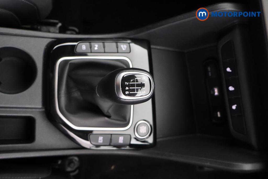 KIA Sportage Launch Edition Manual Petrol SUV - Stock Number (1556566) - 6th supplementary image