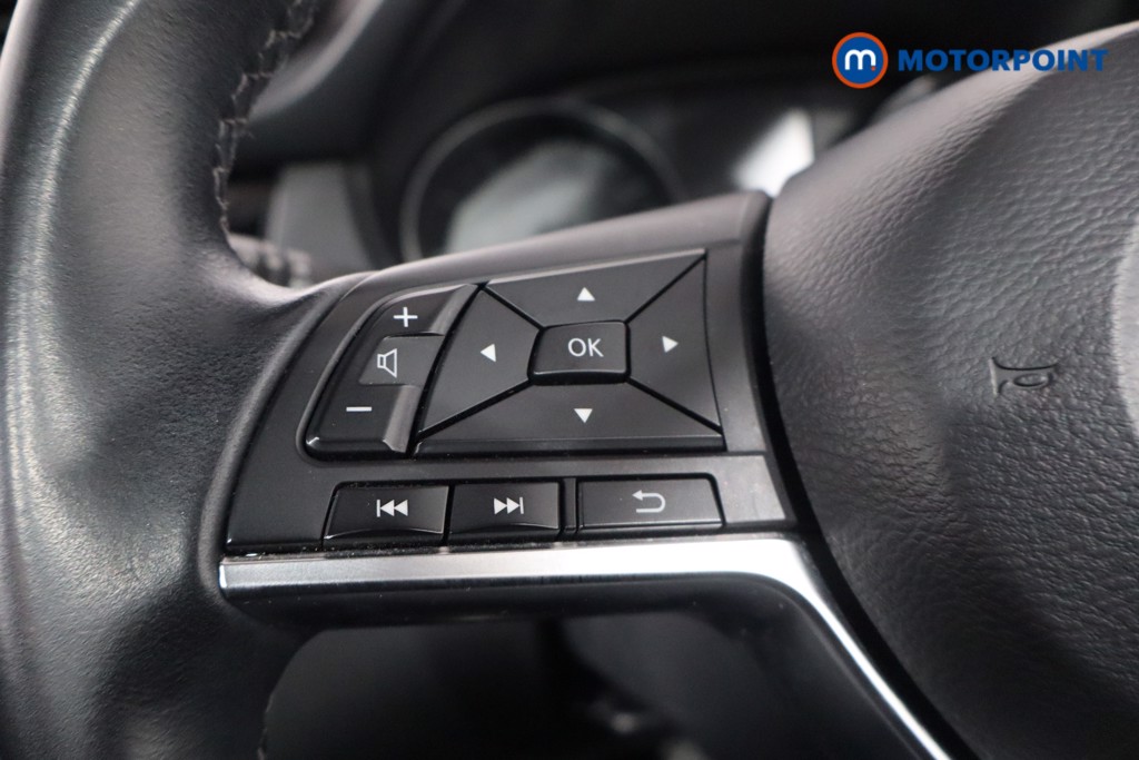 Nissan Qashqai N-Connecta Automatic Petrol SUV - Stock Number (1556748) - 7th supplementary image