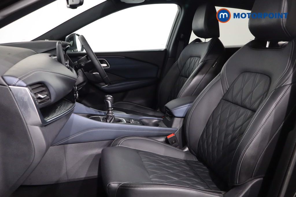 Nissan Qashqai Tekna-Plus Manual Petrol SUV - Stock Number (1556839) - 4th supplementary image