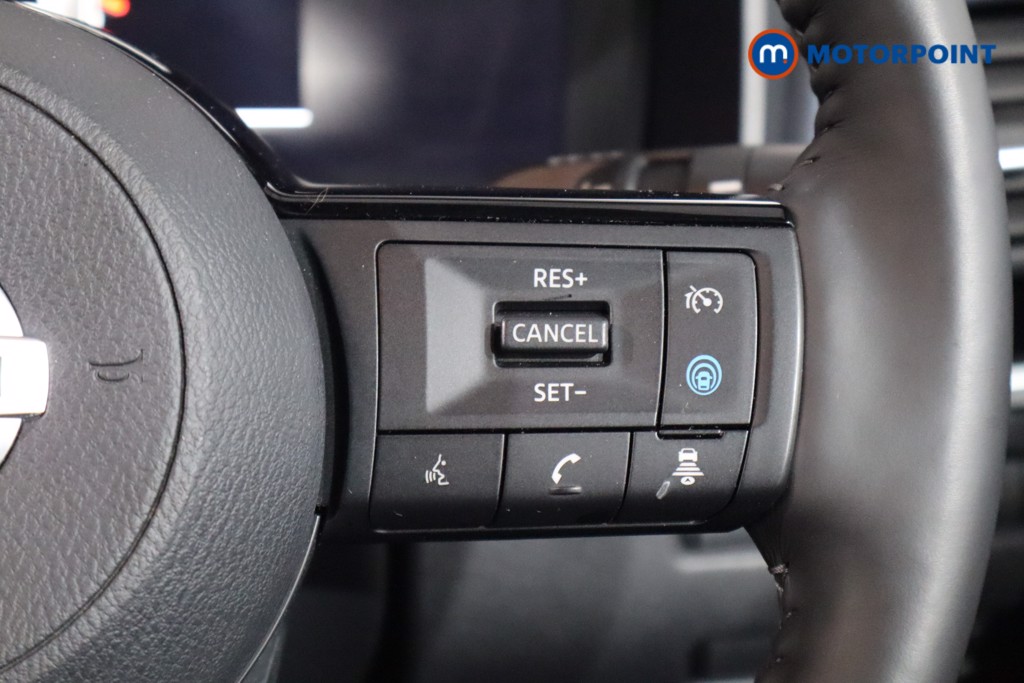 Nissan Qashqai Tekna-Plus Manual Petrol SUV - Stock Number (1556839) - 8th supplementary image