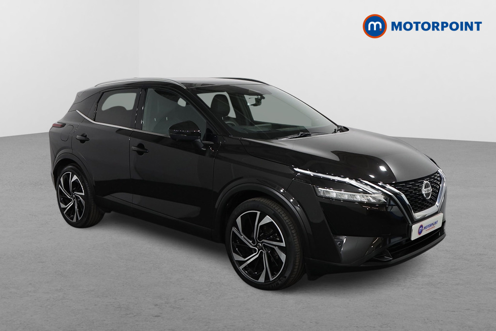 Nissan Qashqai Tekna-Plus Manual Petrol SUV - Stock Number (1556839) - Drivers side front corner