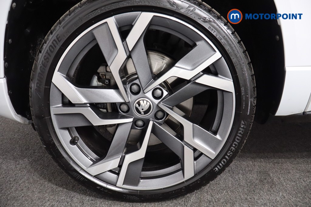 Skoda Karoq Sportline Manual Petrol SUV - Stock Number (1556854) - 11th supplementary image