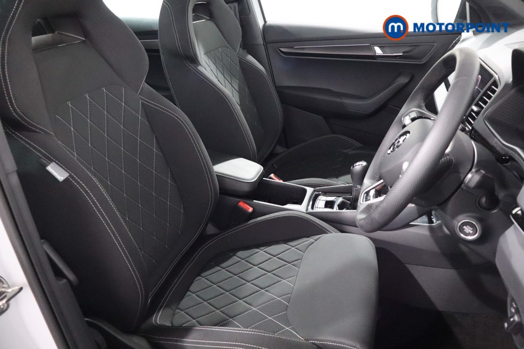 Skoda Karoq Sportline Manual Petrol SUV - Stock Number (1556854) - 20th supplementary image
