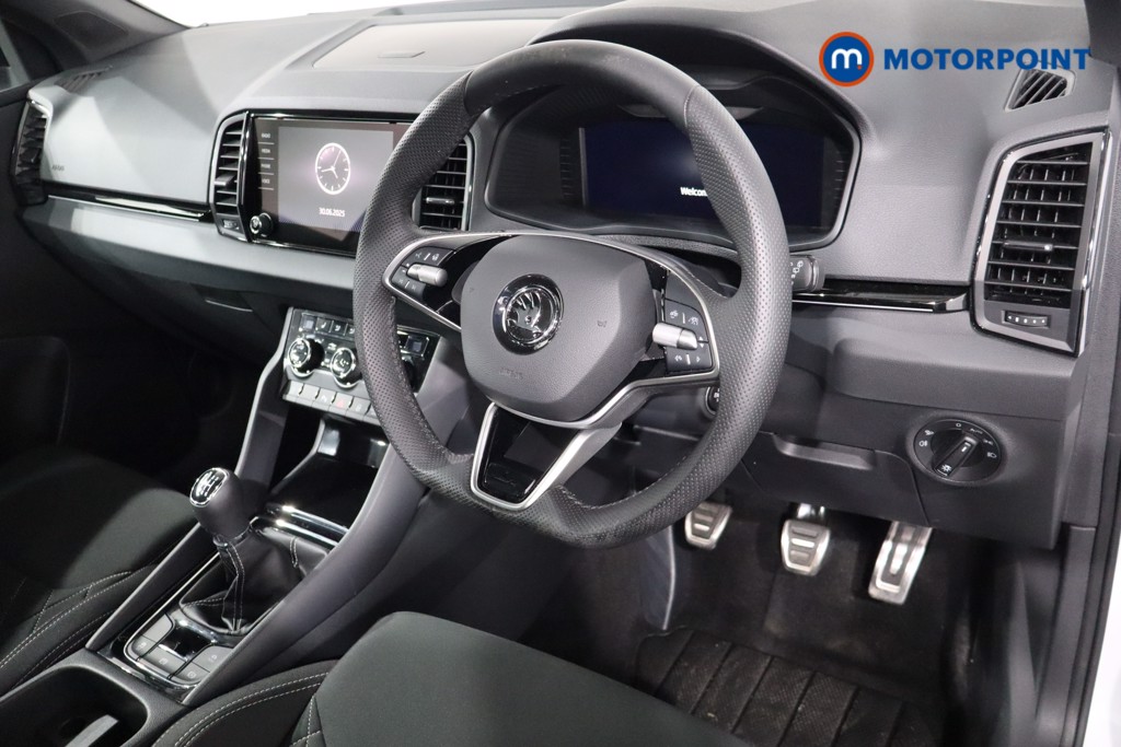 Skoda Karoq Sportline Manual Petrol SUV - Stock Number (1556854) - 21st supplementary image