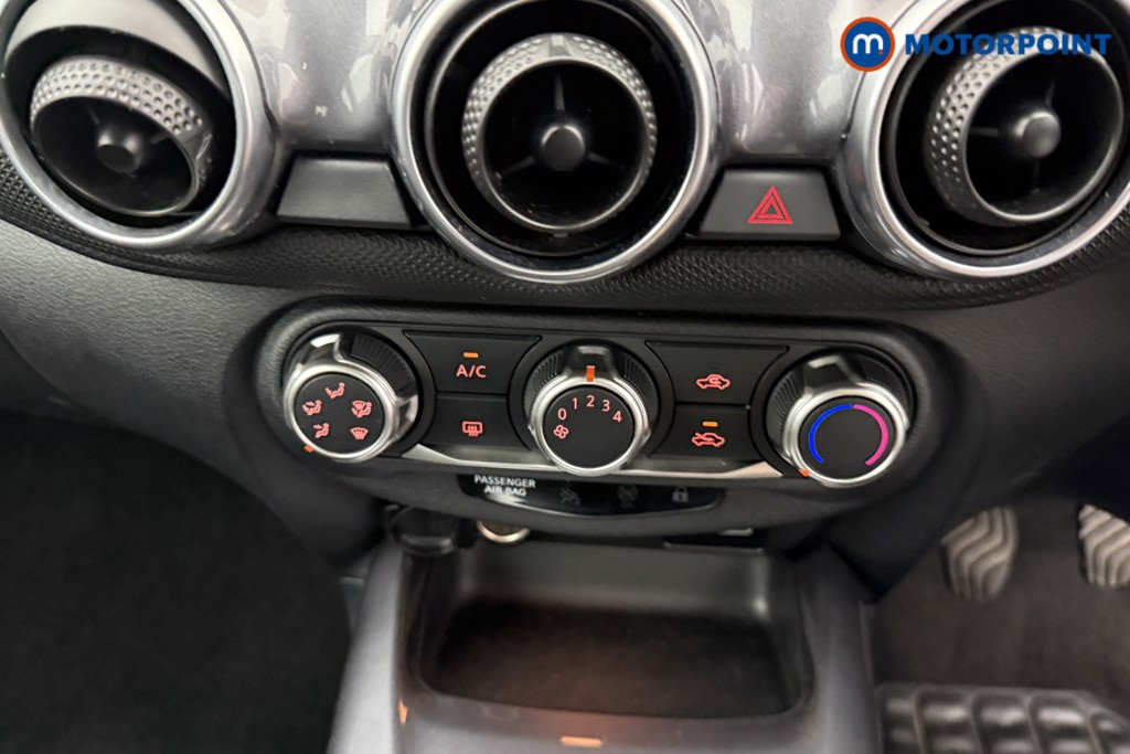 Nissan Juke Acenta Manual Petrol SUV - Stock Number (1556908) - 9th supplementary image