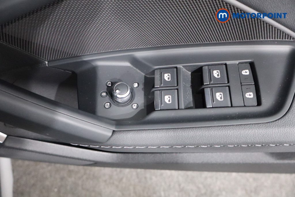 Audi A3 S Line Automatic Petrol Plug-In Hybrid Hatchback - Stock Number (1556999) - 18th supplementary image