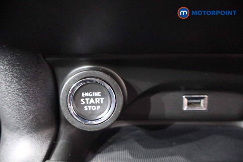 Citroen C4 Cactus Flair Manual Petrol SUV - Stock Number (1557225) - 13th supplementary image