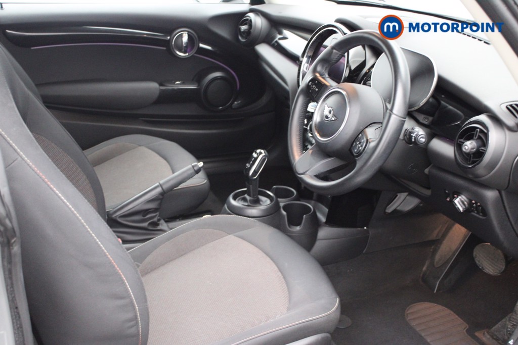 Mini Hatchback Cooper Classic Automatic Petrol Hatchback - Stock Number (1557362) - 3rd supplementary image