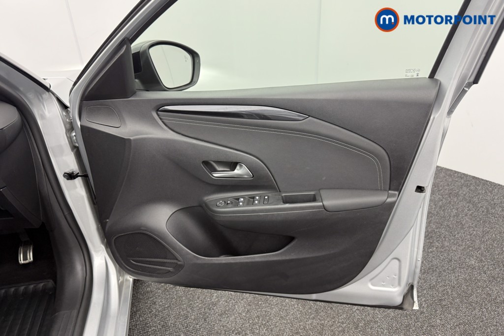 Vauxhall Corsa GS Manual Petrol Hatchback - Stock Number (1557385) - 17th supplementary image