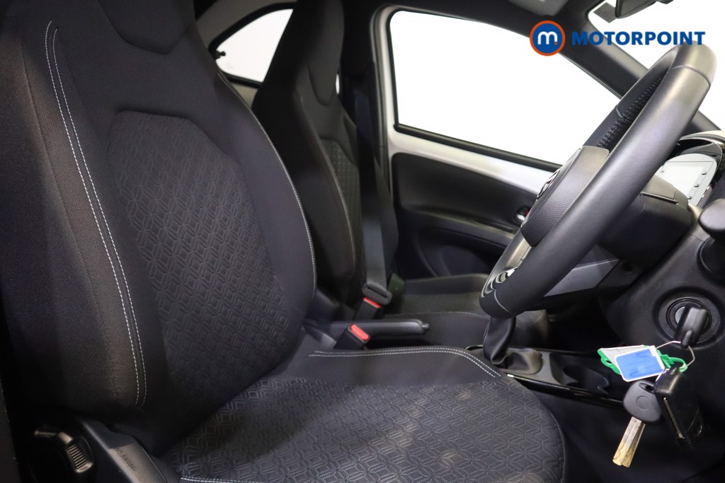 Toyota Aygo X Edge Manual Petrol Hatchback - Stock Number (1557461) - 5th supplementary image