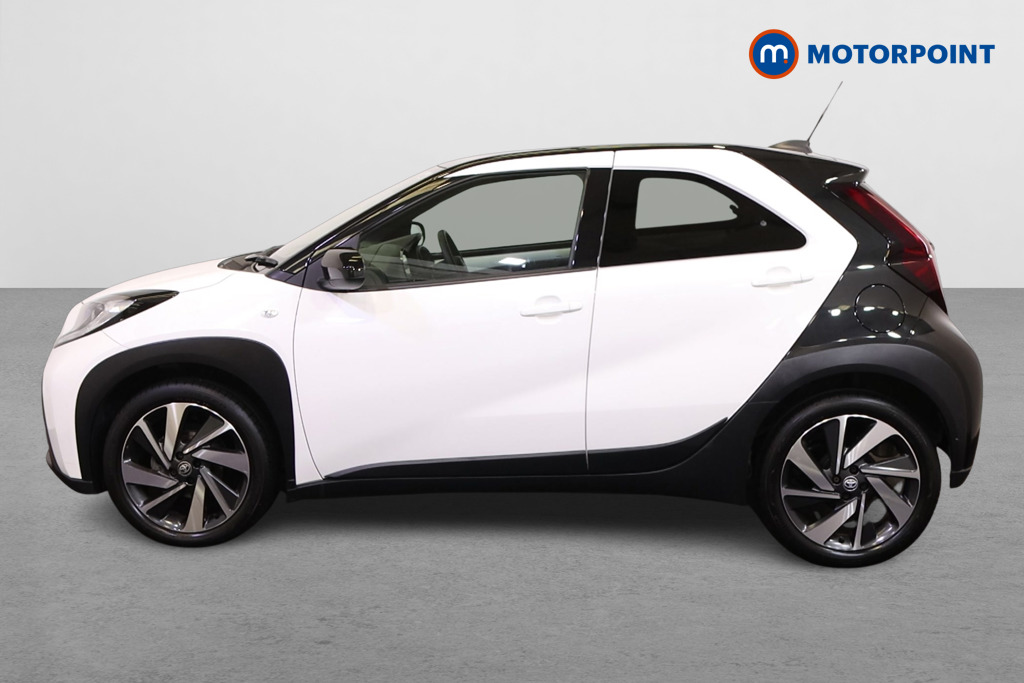 Toyota Aygo X Edge Manual Petrol Hatchback - Stock Number (1557461) - Passenger side