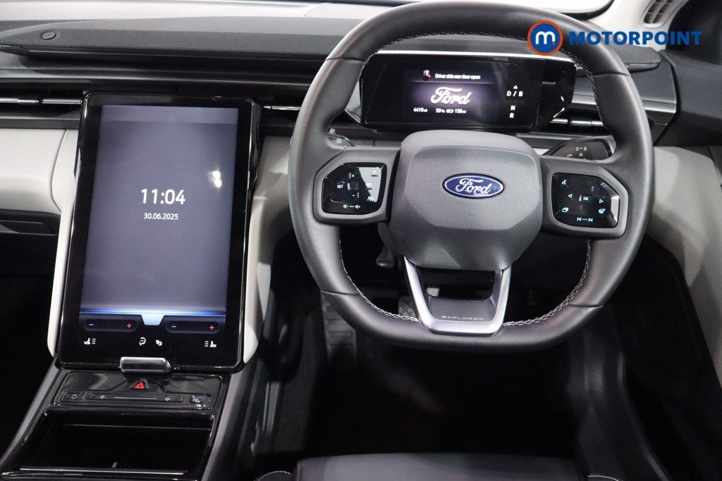 Ford Explorer Select Automatic Electric SUV - Stock Number (1557491) - 3rd supplementary image