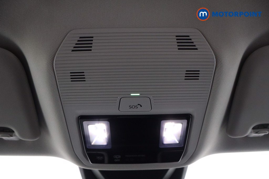 Ford Explorer Select Automatic Electric SUV - Stock Number (1557491) - 17th supplementary image