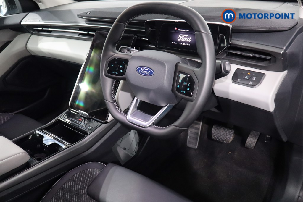 Ford Explorer Select Automatic Electric SUV - Stock Number (1557491) - 19th supplementary image