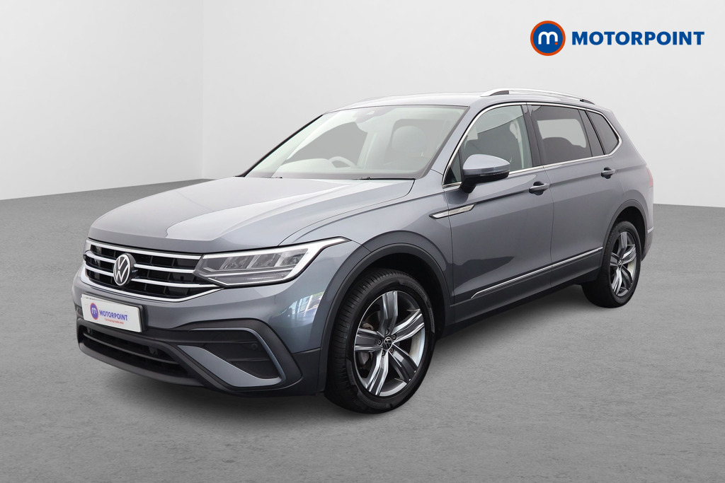 Volkswagen Tiguan Allspace Life Manual Petrol SUV - Stock Number (1557720) - Passenger side front corner