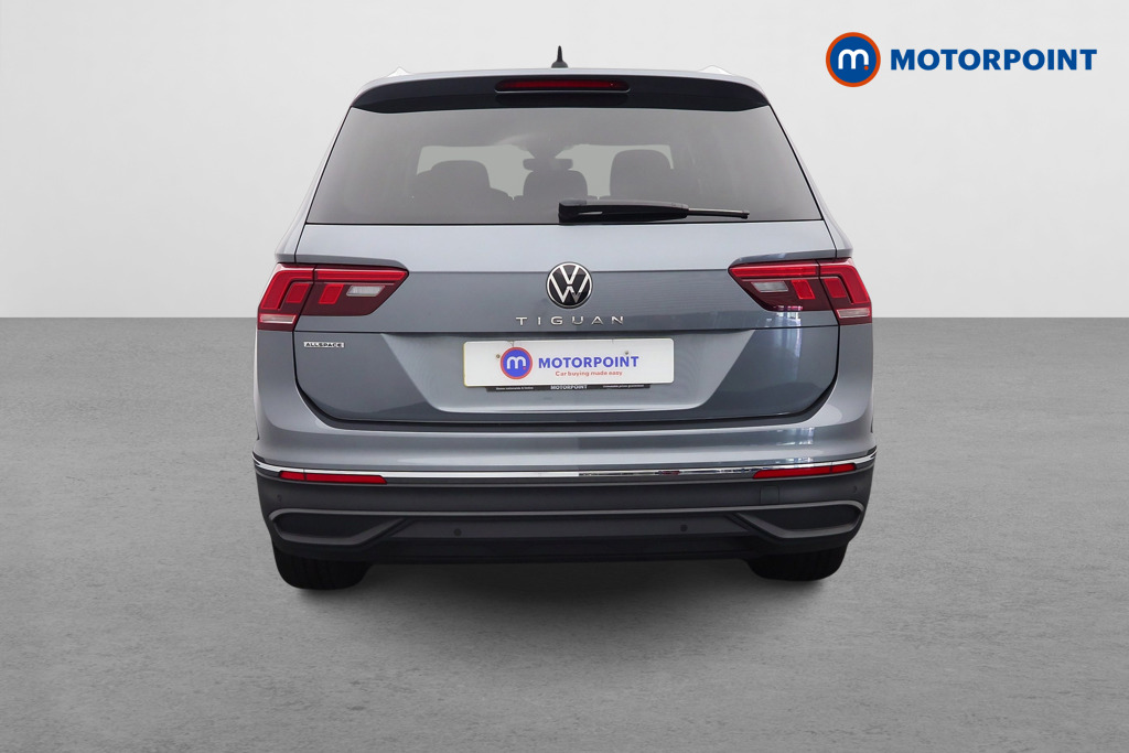 Volkswagen Tiguan Allspace Life Manual Petrol SUV - Stock Number (1557720) - Rear bumper