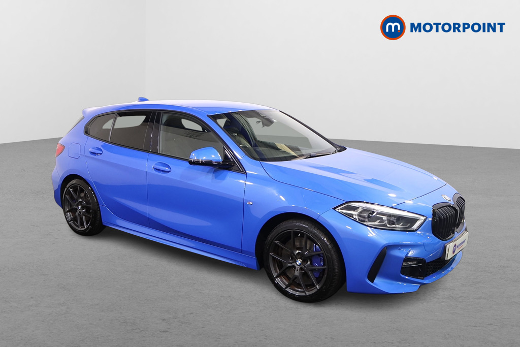 BMW 1 Series M Sport Manual Diesel Hatchback - Stock Number (1557990) - Drivers side front corner