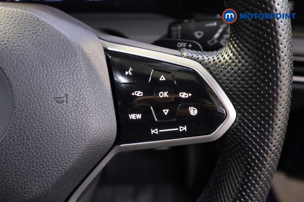 Volkswagen Golf R-Line Automatic Petrol Hatchback - Stock Number (1558108) - 6th supplementary image