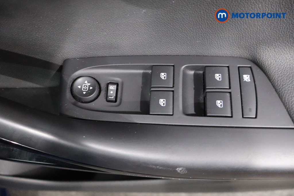 Vauxhall Astra Elite Nav Manual Diesel Hatchback - Stock Number (1558267) - 17th supplementary image