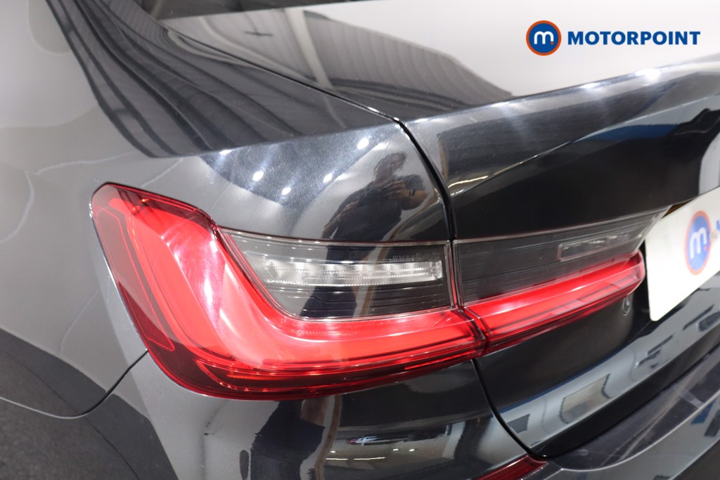 BMW 3 Series M Sport Automatic Diesel Saloon - Stock Number (1558289) - 27th supplementary image