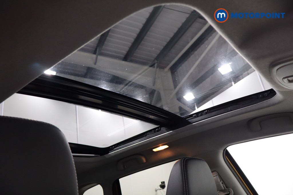 Suzuki Vitara SZ5 Manual Petrol SUV - Stock Number (1559166) - 17th supplementary image