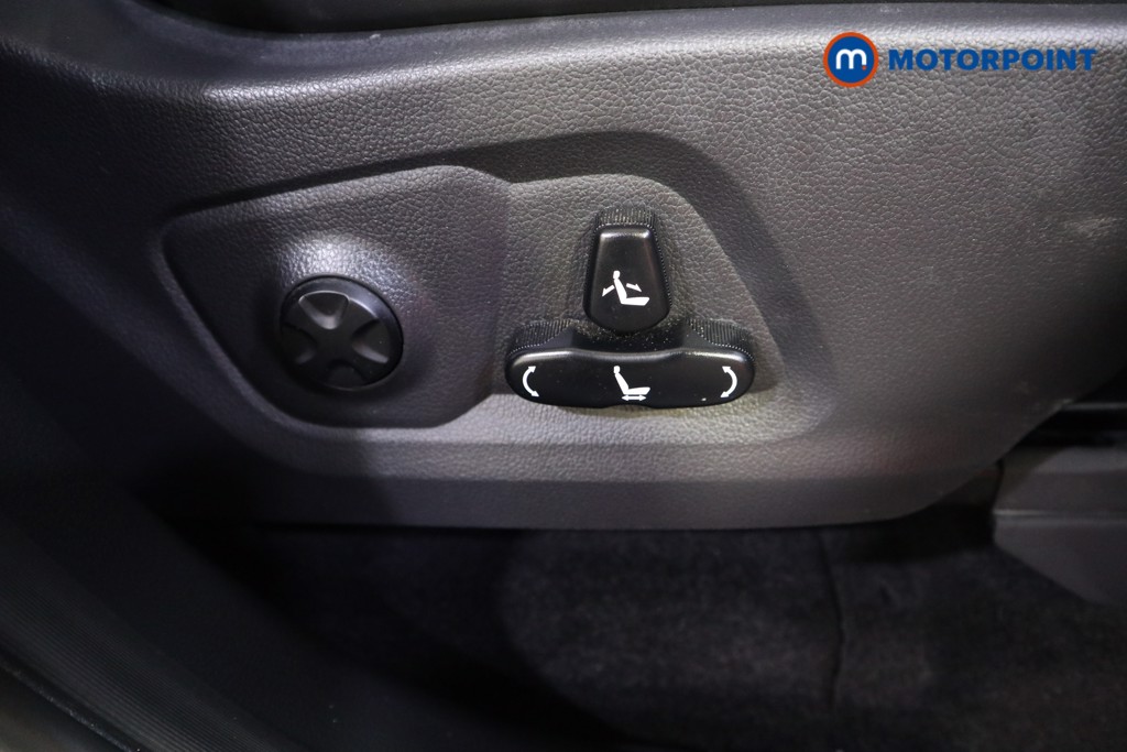 Ssangyong Rexton Ultimate Automatic Diesel SUV - Stock Number (1540326) - 9th supplementary image