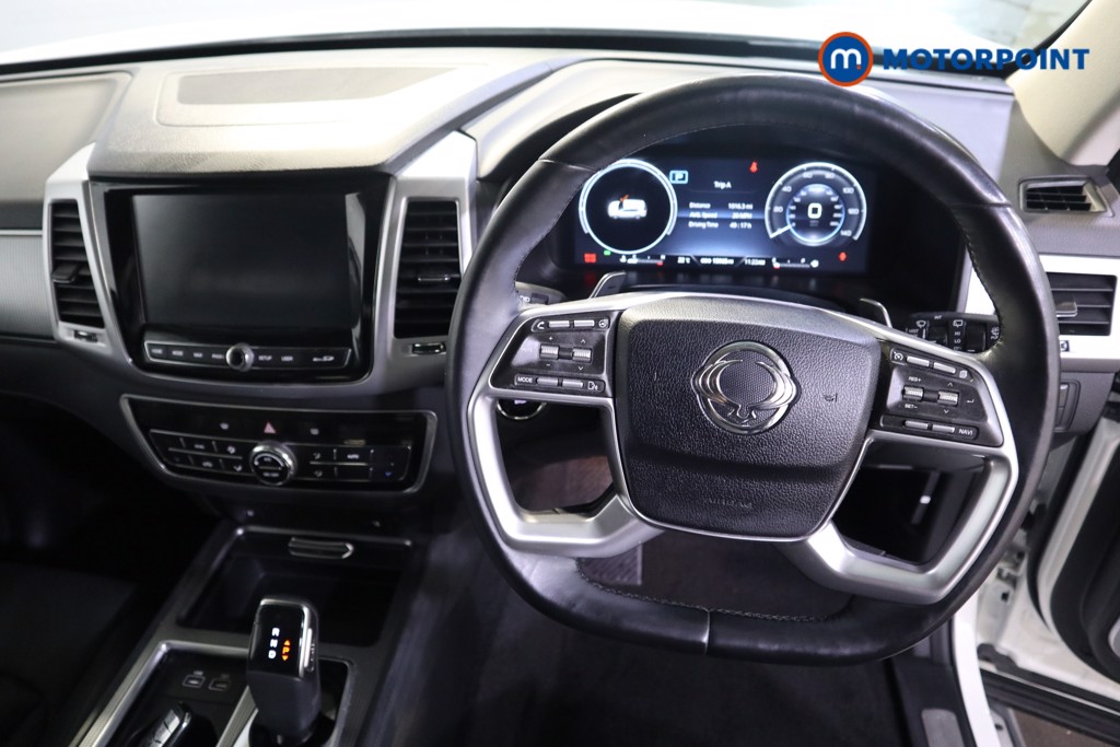 Ssangyong Rexton Ultimate Automatic Diesel SUV - Stock Number (1540326) - 1st supplementary image