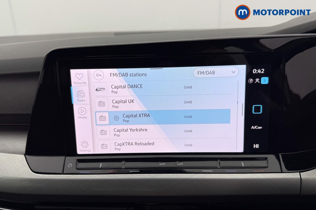 Volkswagen Golf Life Manual Petrol Hatchback - Stock Number (1541873) - 6th supplementary image