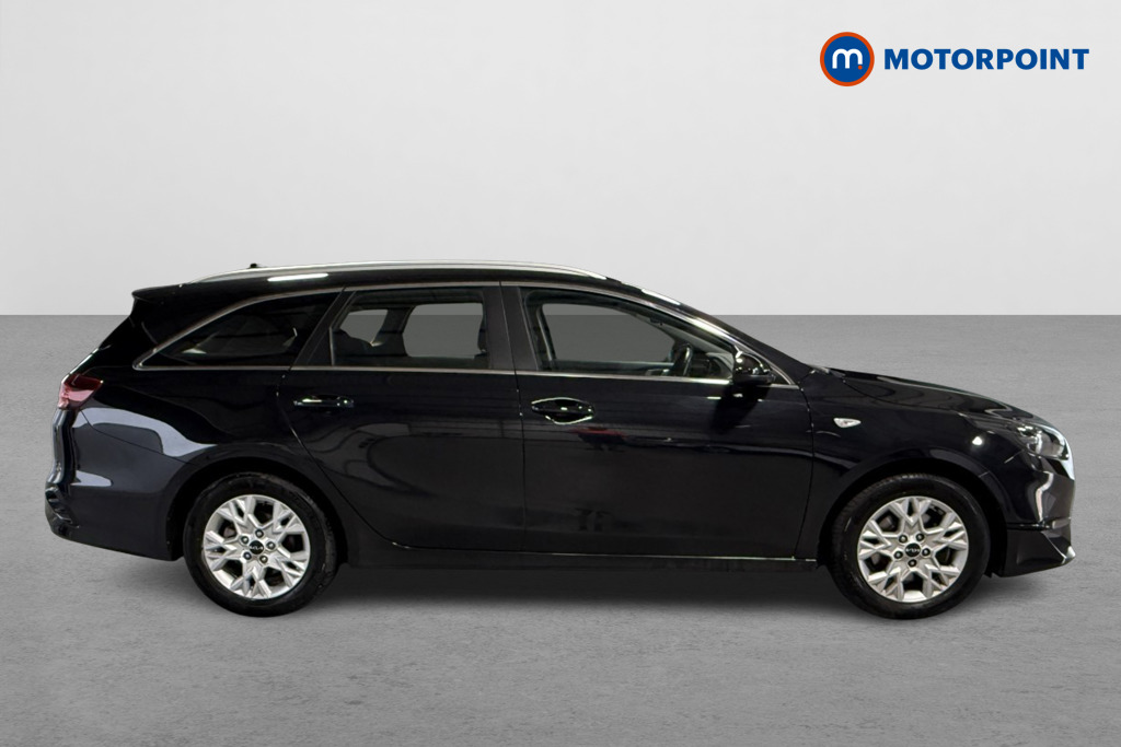 KIA Ceed 2 Manual Petrol Estate - Stock Number (1542012) - Drivers side