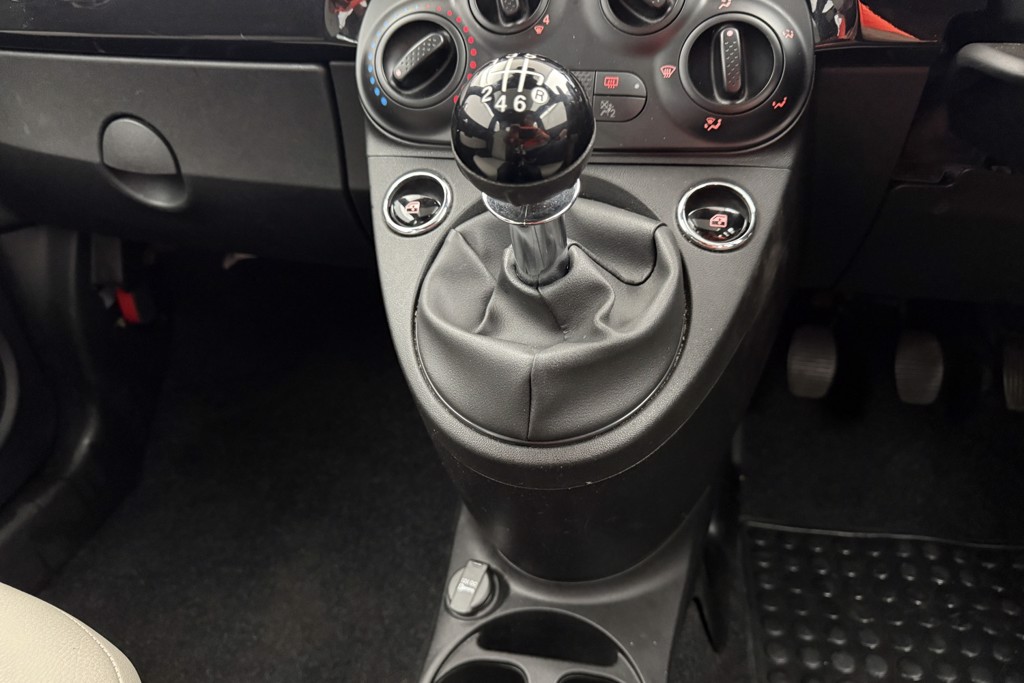 Fiat 500 Dolcevita Manual Petrol-Electric Hybrid Hatchback - Stock Number (1543093) - 10th supplementary image