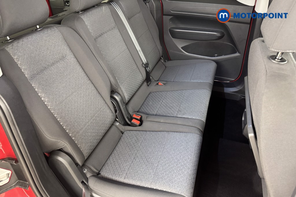 Ford Tourneo Connect Titanium Automatic Diesel People Carrier - Stock Number (1547135) - 4th supplementary image