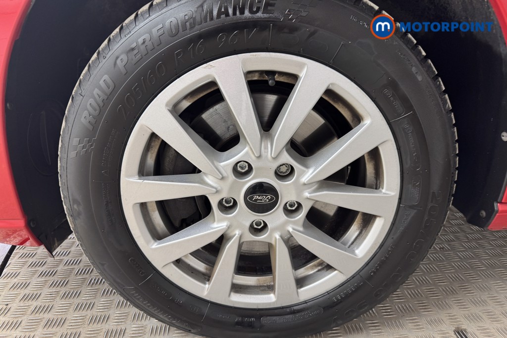 Ford Tourneo Connect Titanium Automatic Diesel People Carrier - Stock Number (1547135) - 23rd supplementary image