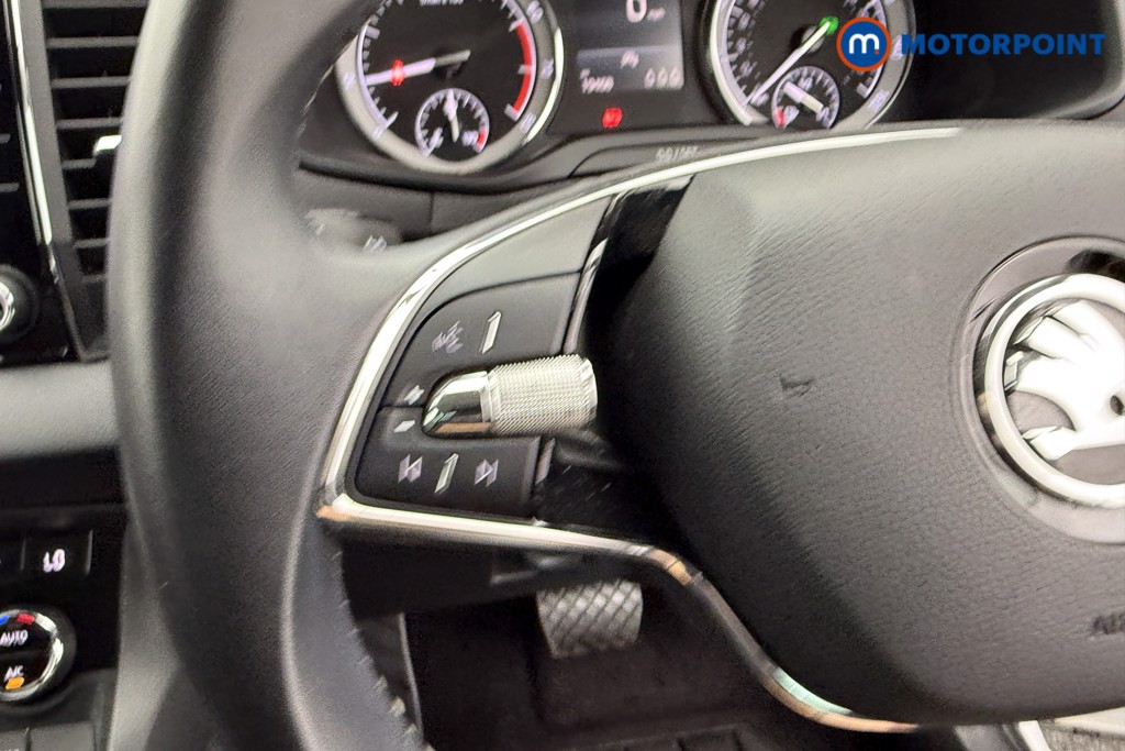 Skoda Karoq Se L Automatic Petrol SUV - Stock Number (1551207) - 14th supplementary image