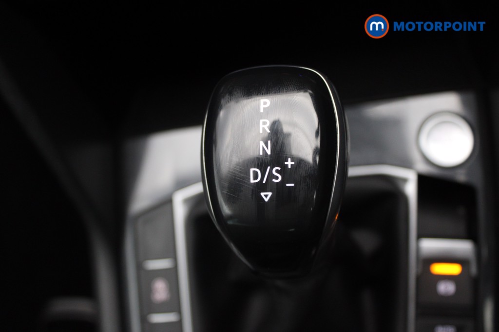 Volkswagen Tiguan Elegance Automatic Petrol SUV - Stock Number (1551896) - 11th supplementary image