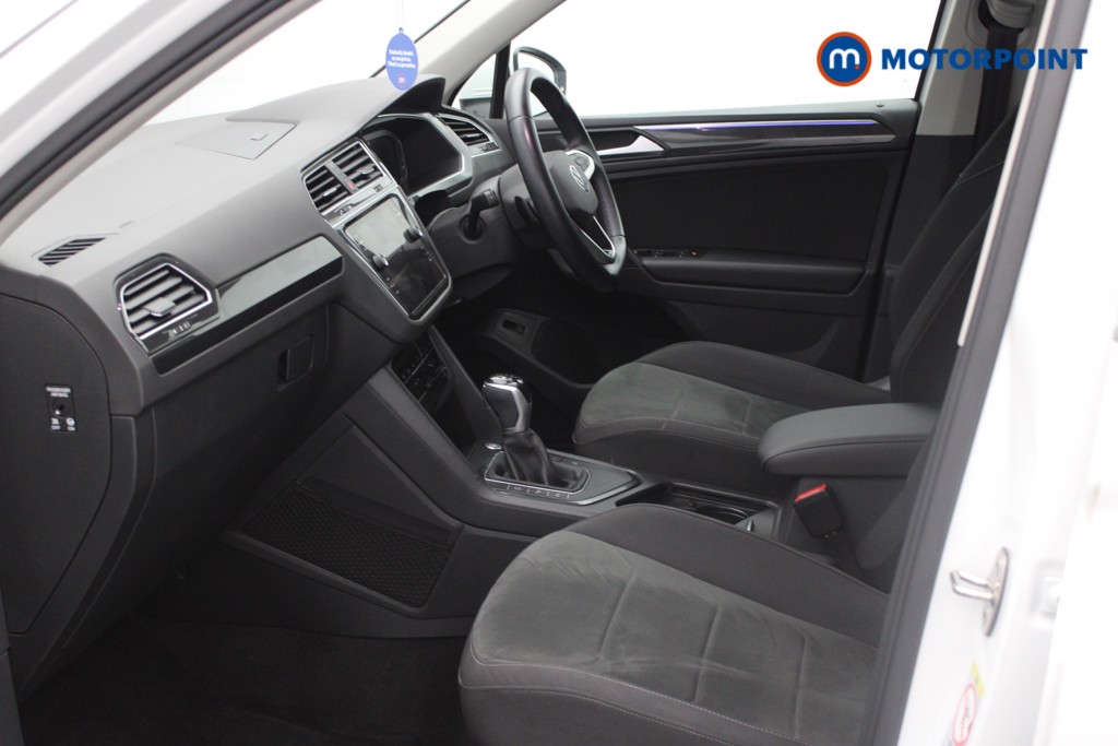 Volkswagen Tiguan Elegance Automatic Petrol SUV - Stock Number (1551896) - 1st supplementary image