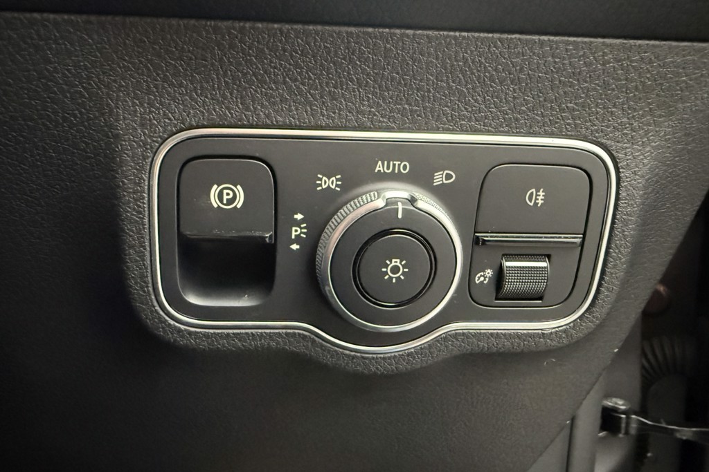 Mercedes-Benz EQB Amg Line Automatic Electric SUV - Stock Number (1552243) - 23rd supplementary image