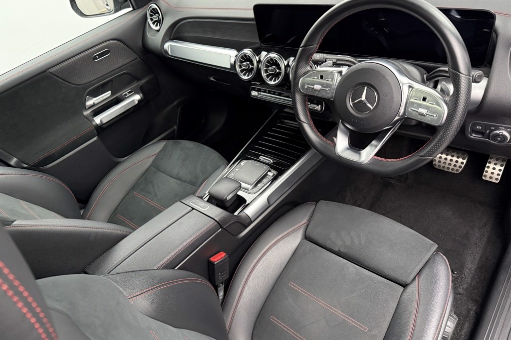 Mercedes-Benz EQB Amg Line Automatic Electric SUV - Stock Number (1552243) - 1st supplementary image