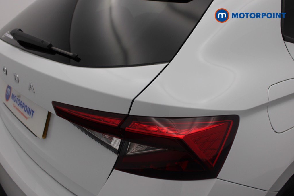 Skoda Fabia Colour Edition Manual Petrol Hatchback - Stock Number (1552337) - 23rd supplementary image