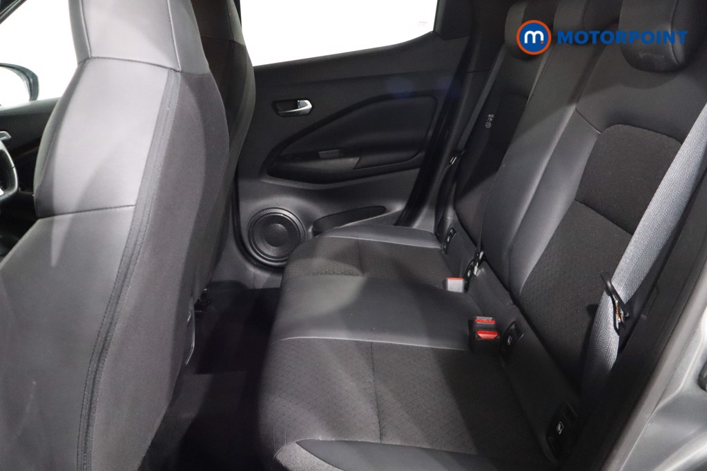 Nissan Juke N-Connecta Automatic Petrol SUV - Stock Number (1553087) - 5th supplementary image