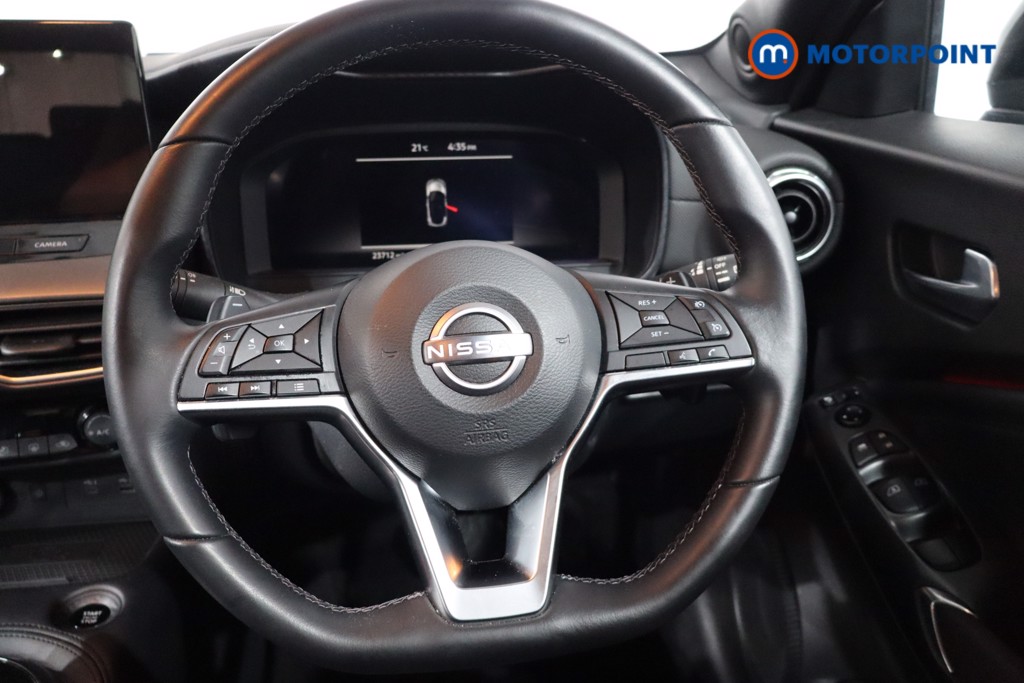Nissan Juke N-Connecta Automatic Petrol SUV - Stock Number (1553087) - 6th supplementary image