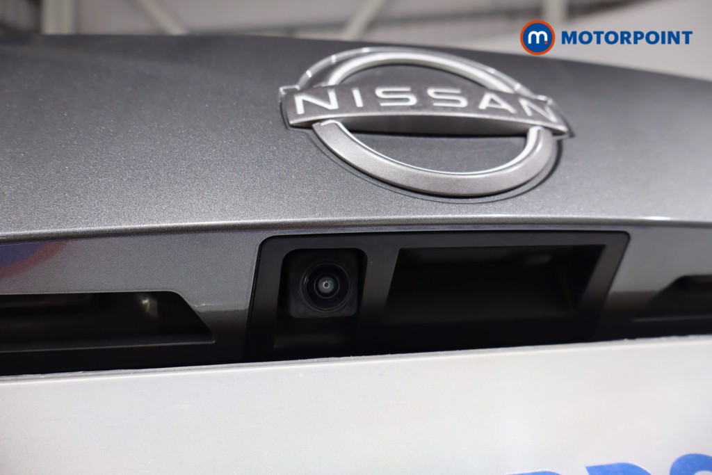 Nissan Juke N-Connecta Automatic Petrol SUV - Stock Number (1553087) - 29th supplementary image
