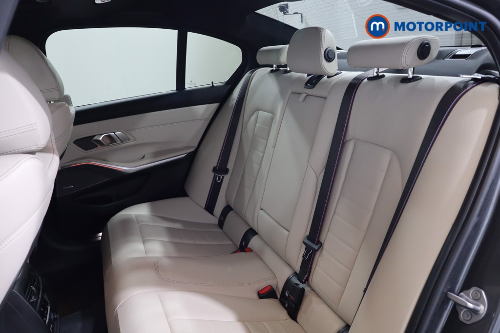 BMW 3 Series M Sport Automatic Diesel Saloon - Stock Number (1553304) - 20th supplementary image